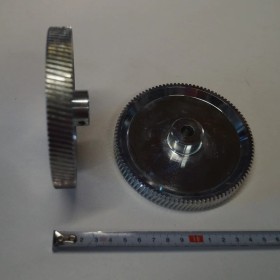 PIÑON HELICOIDAL REDUCTOR  PLANO