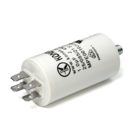 Condensador 10µF 450V